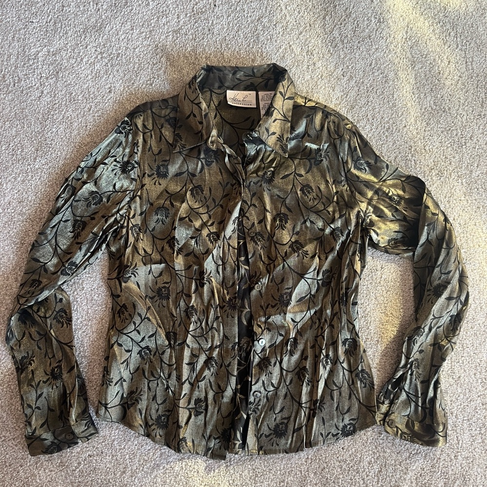 Beautifully Detailed VINTAGE Kathie Lee Collection button down size Medium
